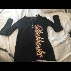 Blackhawks long sleeve shirt
